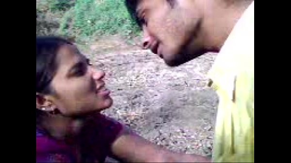 600px x 337px - Muthal Murai Ool Kamasugathil Kolunthan Sex Video - Tamil Sex Videos
